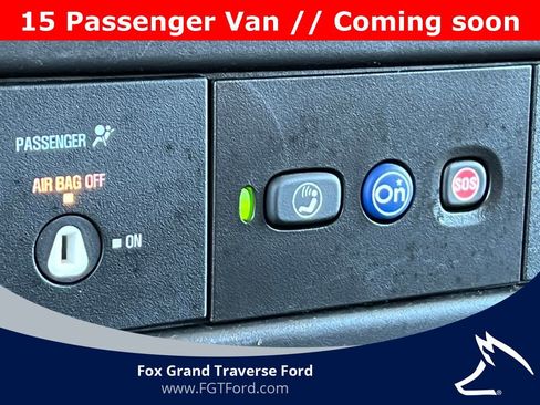 Used 2025 Chevrolet Express 3500 LT w/ LT Preferred Equipment Group RWD image 24