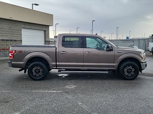 Used 2020 Ford F150 XLT w/ Equipment Group 301A Mid AWD/4WD image 8