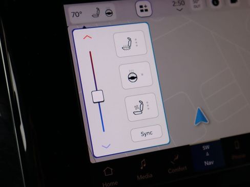 Used 2022 Jeep Grand Cherokee Trailhawk image 9