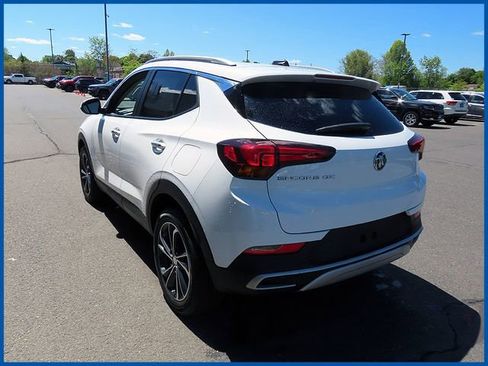 Used 2022 Buick Encore GX Select FWD image 5