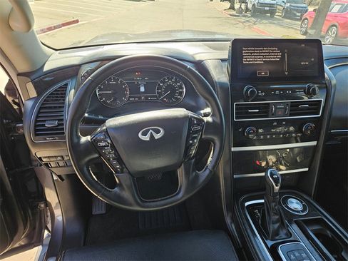 Used 2024 INFINITI QX80 Luxe image 16