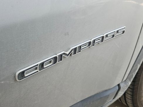 Used 2021 Jeep Compass Limited image 8