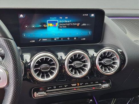 Certified 2022 Mercedes-Benz GLA 35 AMG 4MATIC image 15