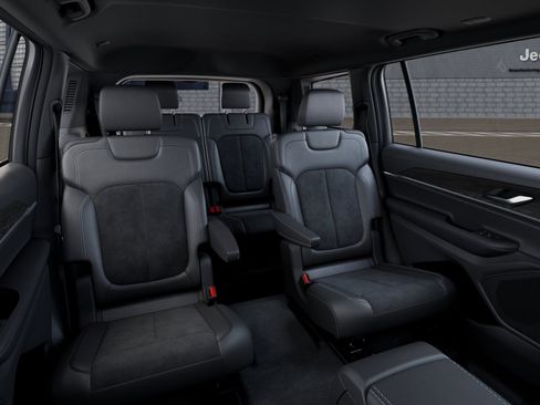 New 2026 Jeep Grand Cherokee L 2WD image 15