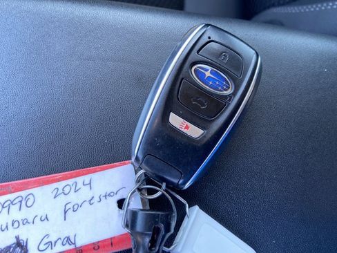 Used 2024 Subaru Forester Premium AWD/4WD image 41