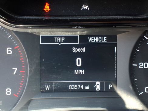 Used 2024 Chevrolet Trax LS FWD image 19
