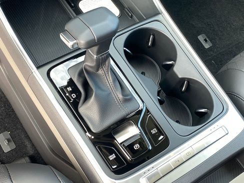 New 2026 Kia Carnival EX image 19