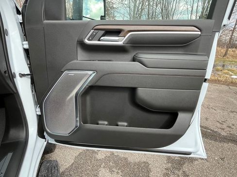 New 2026 Chevrolet Silverado 3500 High Country w/ High Country Premium Package image 17