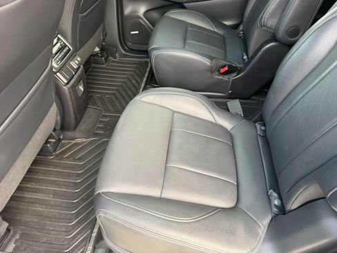 Used 2020 Subaru Ascent Limited w/ Technology Package AWD/4WD image 35
