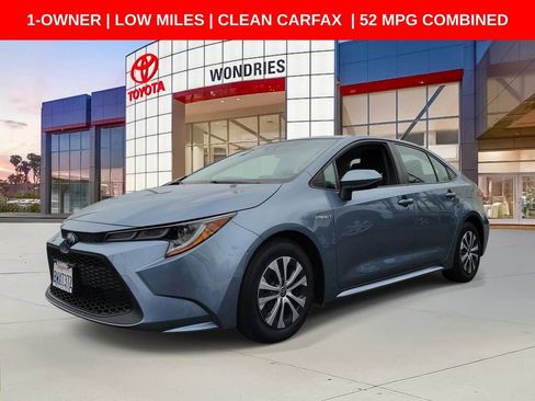 Used 2021 Toyota Corolla LE w/ Carpet Mat Package (TMS) FWD image 2