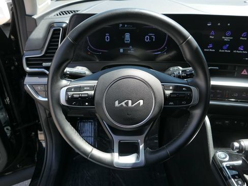 Used 2023 Kia Sportage EX FWD image 17