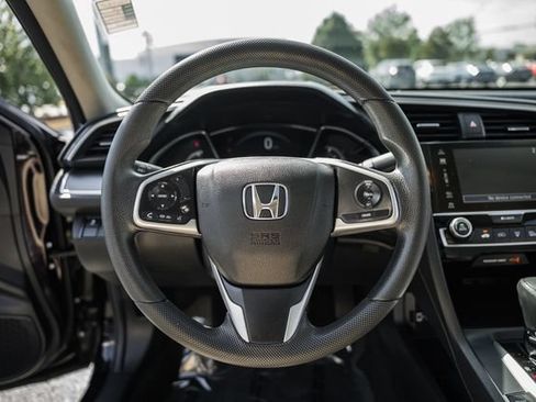 Used 2018 Honda Civic EX image 21