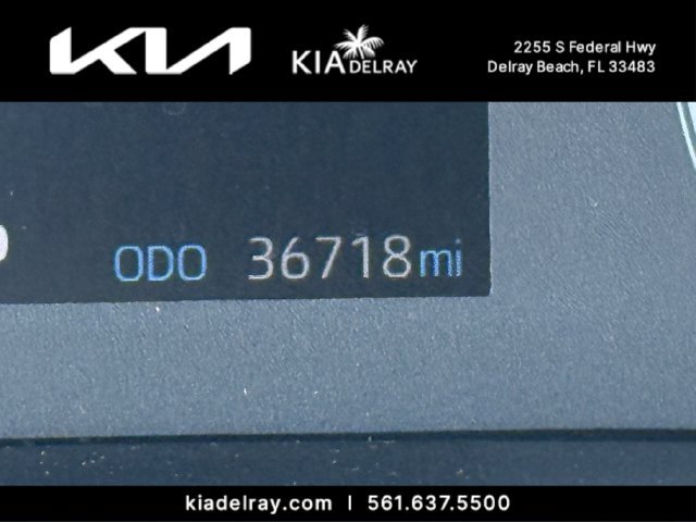 Used 2025 Toyota Corolla SE FWD image 30