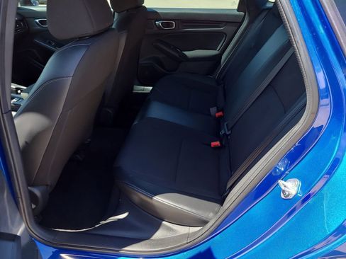 Used 2023 Honda Civic Sport image 8