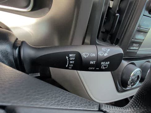 Used 2013 Toyota RAV4 LE image 21