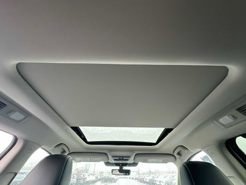 New 2026 Nissan Pathfinder SL AWD/4WD image 29