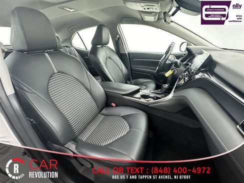 Used 2022 Toyota Camry SE FWD image 44