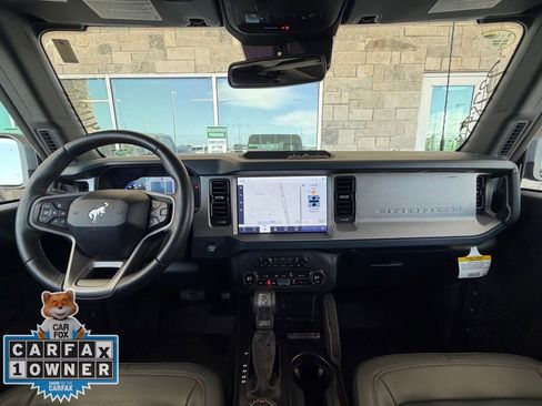 Used 2024 Ford Bronco Outer Banks AWD/4WD image 27