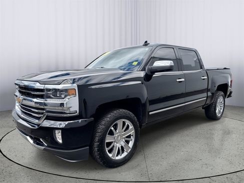 Used 2017 Chevrolet Silverado 1500 High Country AWD/4WD image 12