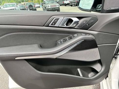 Used 2026 BMW X5 M60i w/ Executive Package AWD/4WD image 17