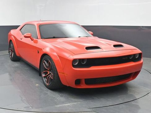 Used 2019 Dodge Challenger SRT Hellcat Redeye image 8