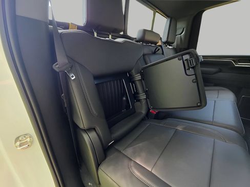 New 2026 Chevrolet Silverado 2500 LT w/ Trail Boss Package AWD/4WD image 8
