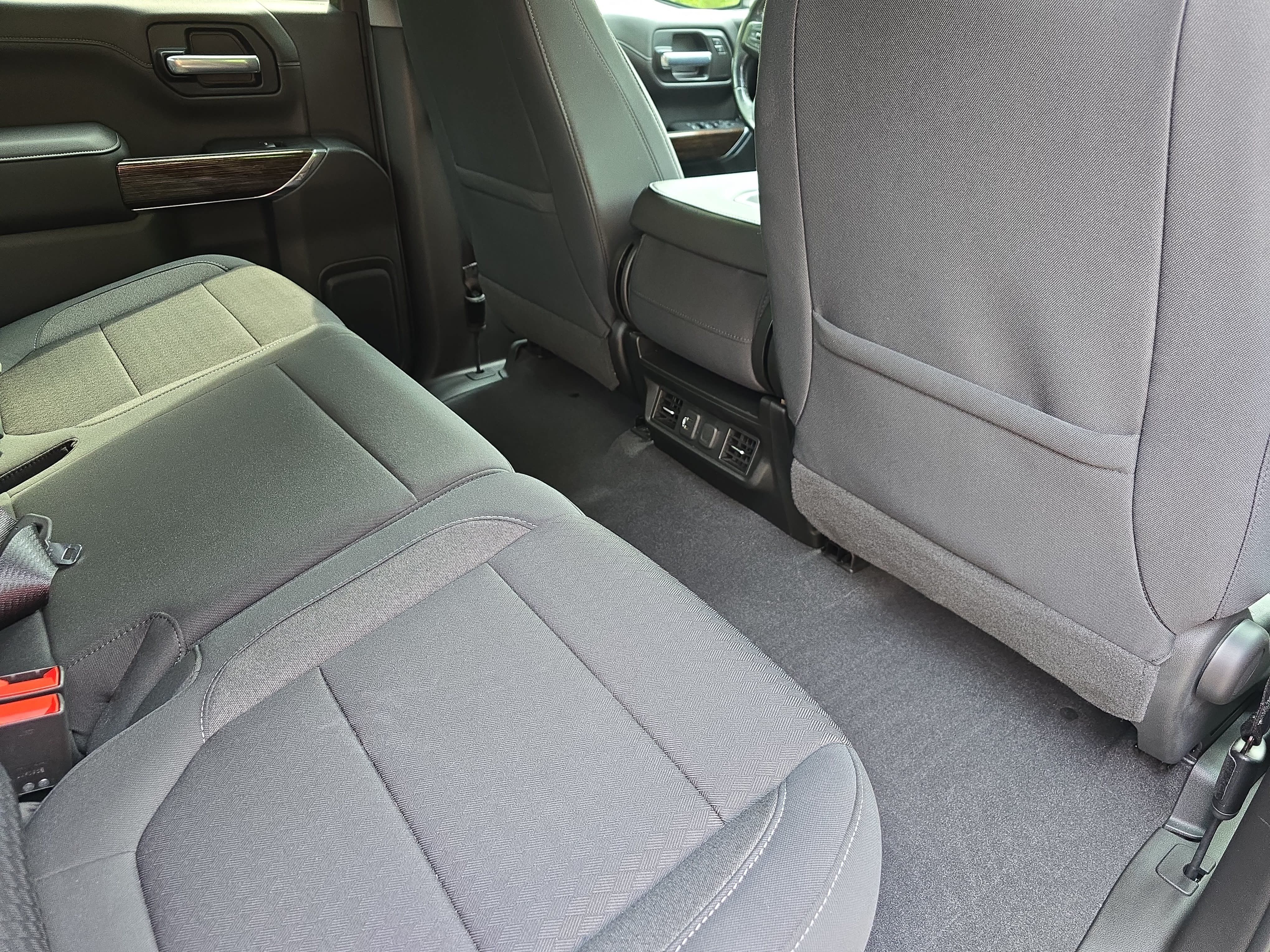 Used 2020 GMC Sierra 1500 SLE w/ SLE Value Package AWD/4WD image 11