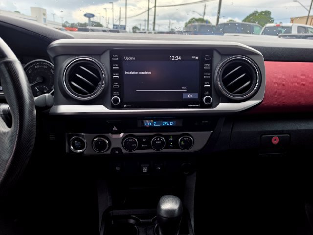 Used 2023 Toyota Tacoma SR5 AWD/4WD image 19
