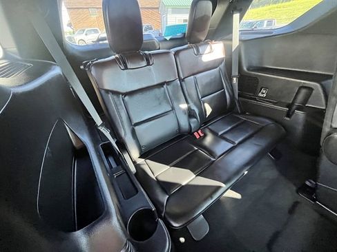 Used 2021 Ford Explorer Platinum AWD/4WD image 60