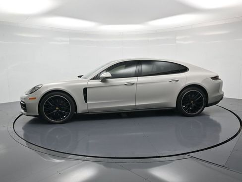 Used 2022 Porsche Panamera 4 Executive AWD/4WD image 2
