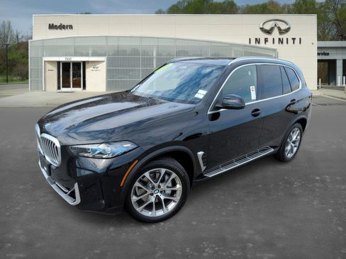 Used 2025 BMW X5 xDrive40i image 1