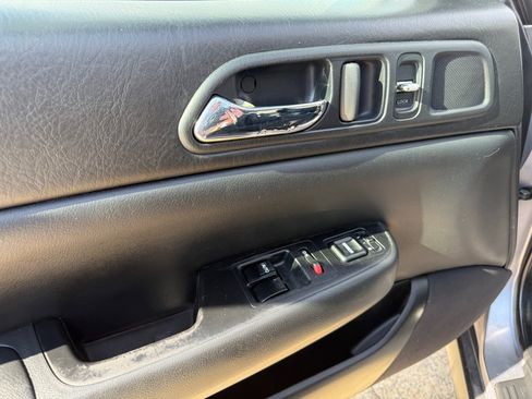 Used 2000 Honda Prelude image 11