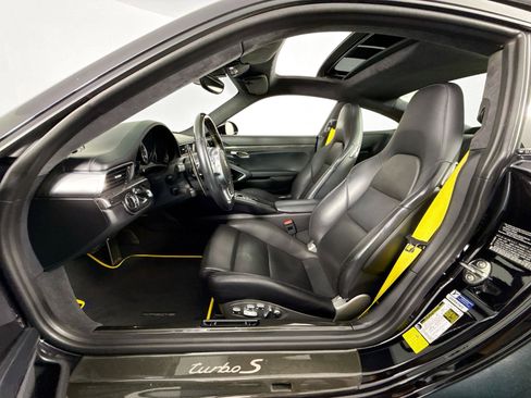 Used 2014 Porsche 911 Turbo S AWD/4WD image 11