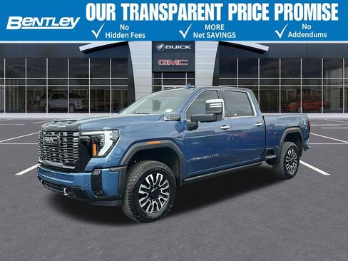 Used 2026 GMC Sierra 2500 Denali Ultimate AWD/4WD image 1