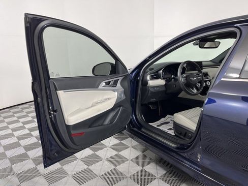 Used 2023 Genesis G70 2.0T w/ Sport Prestige Package RWD image 14