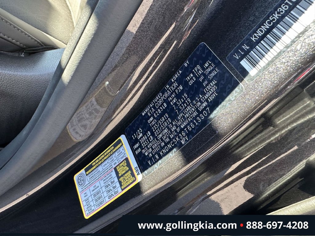 Certified 2026 Kia Carnival EX FWD image 31
