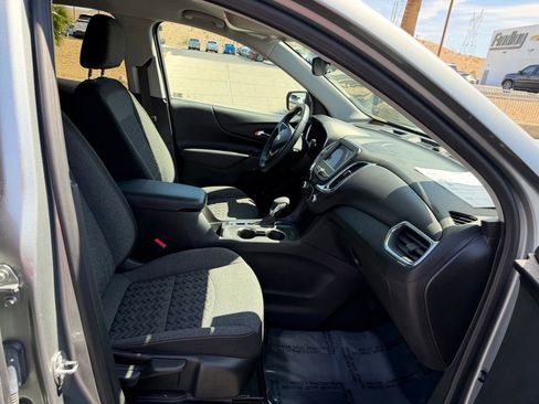 Certified 2024 Chevrolet Equinox LT AWD/4WD image 14