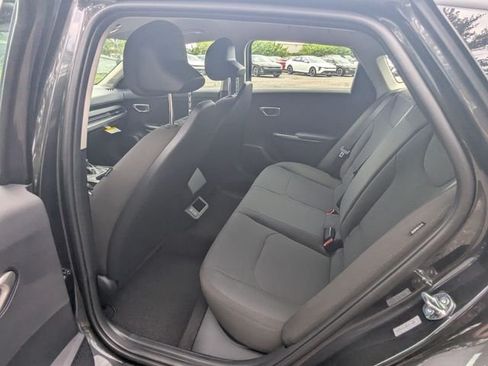 New 2026 Kia K4 FWD image 14