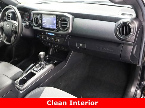 Used 2023 Toyota Tacoma TRD Off-Road image 32