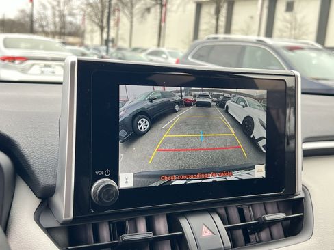 New 2025 Toyota RAV4 XLE image 13