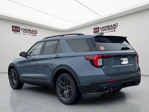 New 2026 Ford Explorer ST w/ Sun And Sound Package image 5