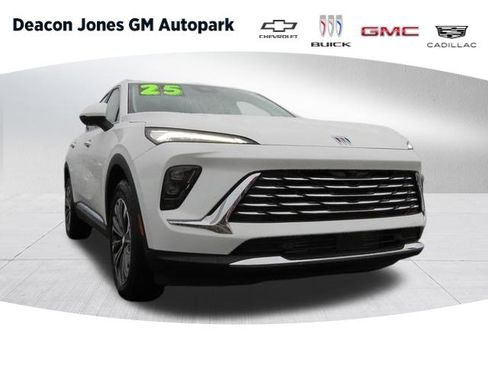 New 2025 Buick Envision Preferred image 1