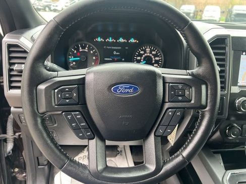 Used 2019 Ford F150 XLT w/ Equipment Group 302A Luxury AWD/4WD image 24