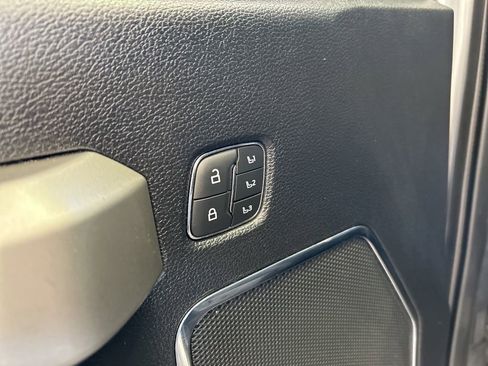 Used 2021 Ford F250 Lariat w/ Lariat Ultimate Package image 39