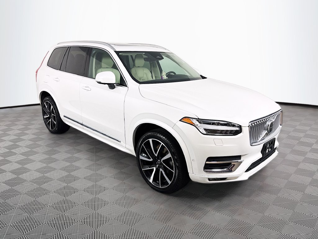 Used 2024 Volvo XC90 B6 Plus AWD/4WD image 1