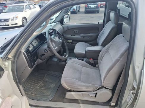 Used 2002 Toyota Tacoma 4x4 Double Cab image 11