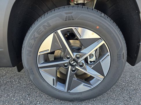 New 2026 Hyundai Tucson SEL image 11