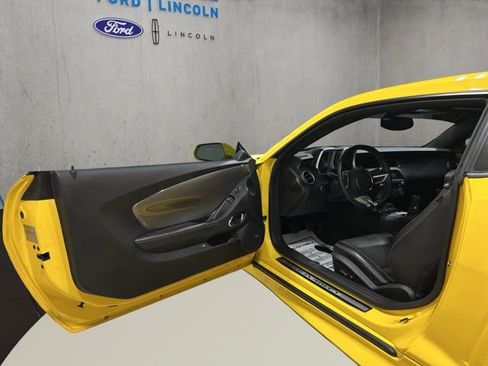 Used 2010 Chevrolet Camaro SS w/ LPO, Ground Effects Package RWD image 11