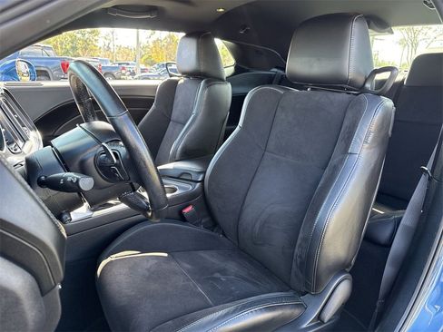 Used 2023 Dodge Challenger GT w/ Plus Package image 11