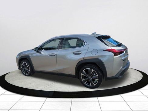 Used 2021 Lexus UX 250h 250h Base w/ Premium Package image 6